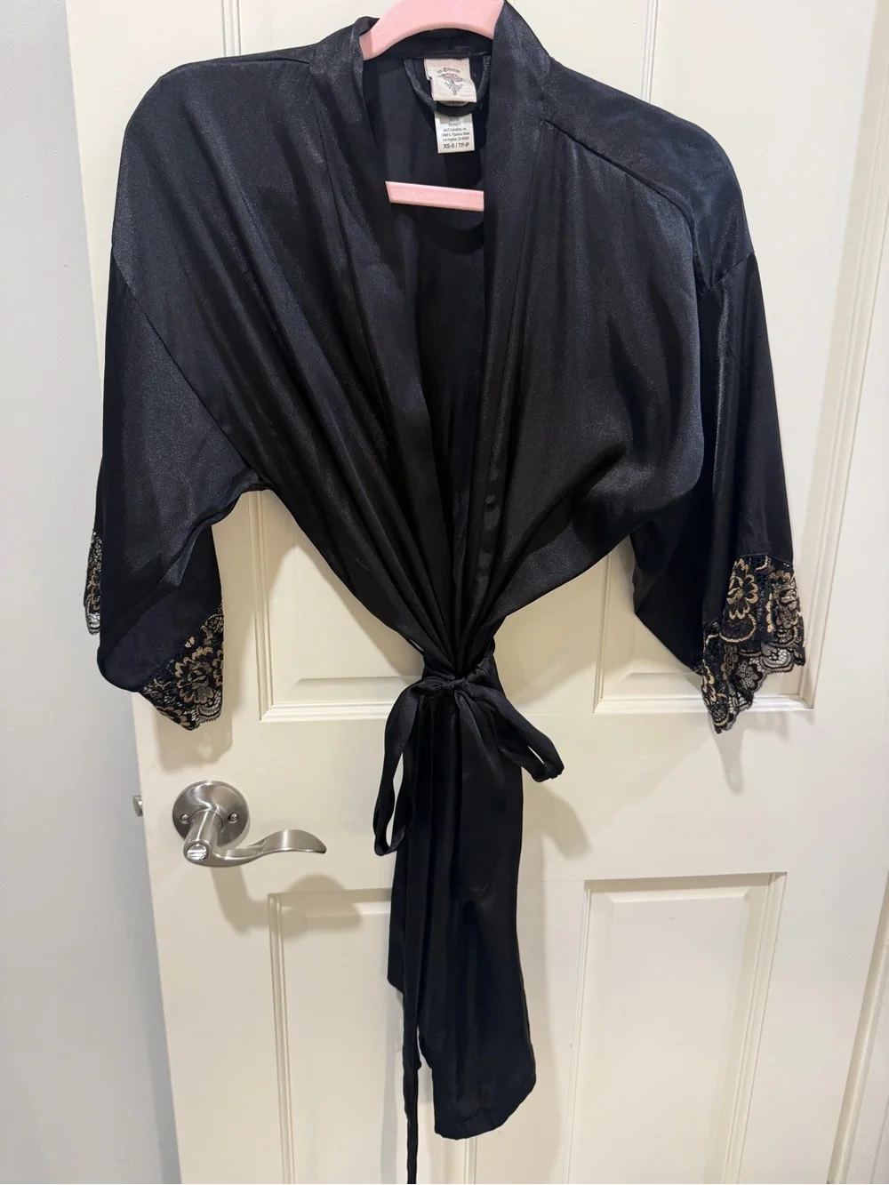 In Bloom by jonquil Black Satin Tie-Front robe with Lace Trim